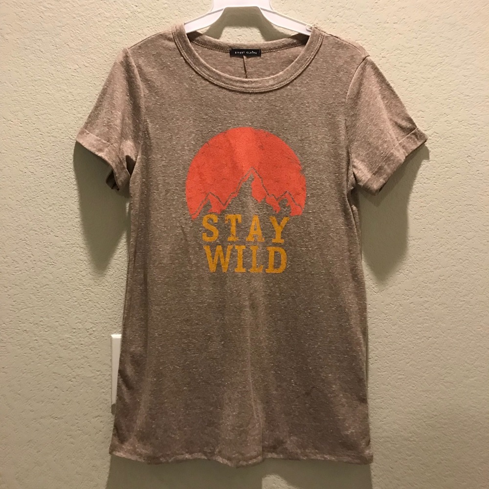 Brand New Rolled Sleeves Boxy STAY WILD Tee